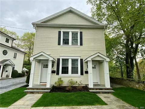 84 E Putnam Ave, Greenwich, CT 06807 photo 1