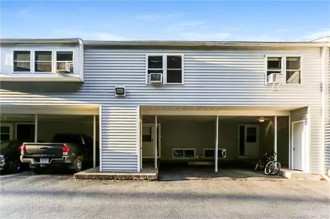 50 E Hill Rd #8E, Canton, CT 06019