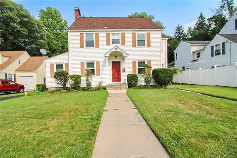 12 Harvey Rd, Windsor, CT 06095