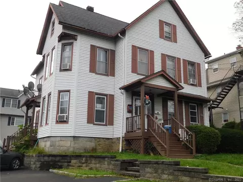 20 Morris St, Danbury, CT 06810