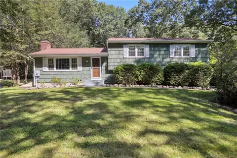 24 Hearthstone Dr, Bethel, CT 06801