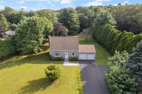 34 Quailcrest Rd, East Lyme, CT 06333
