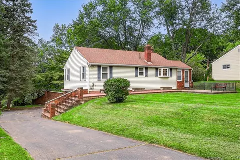 22 Woodland Rd, Portland, CT 06480