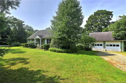 479 Wheeler Rd, Monroe, CT 06468