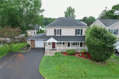 128 Capewell Ave, Watertown, CT 06779