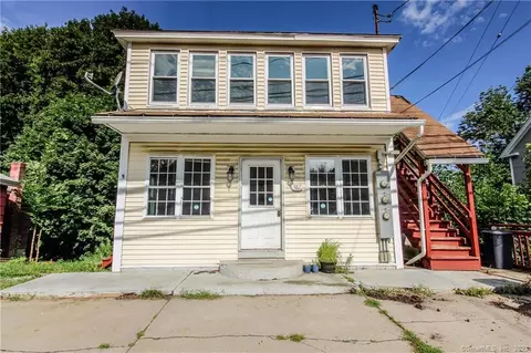 387 Putnam Pike, Killingly, CT 06241