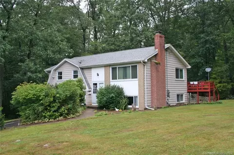 14 Sherry Dr, East Hampton, CT 06424