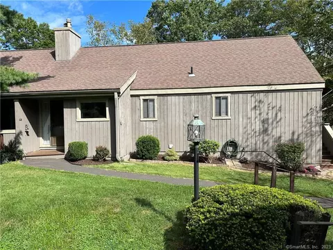 86 South Trl #B, Stratford, CT 06614