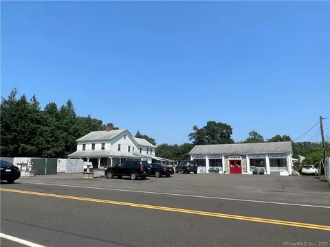 802 Main St, Monroe, CT 06468 photo 1