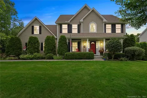 879 New Britain Ave, Farmington, CT 06032