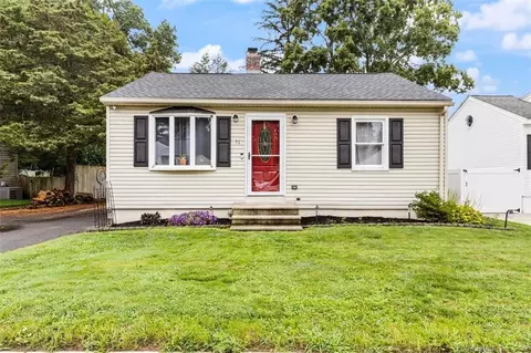 11 Hull Dr, Southington, CT 06479