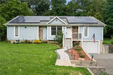 52 Depot Hill Rd, East Hampton, CT 06414