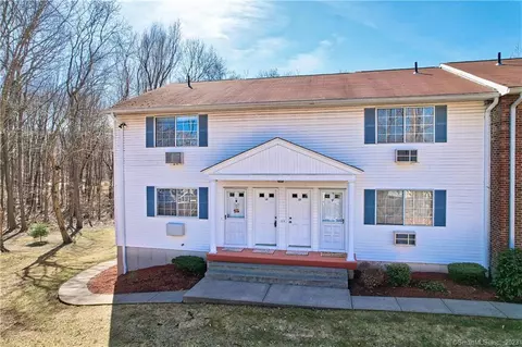 21 Lisa Ct #10, Waterbury, CT 06704