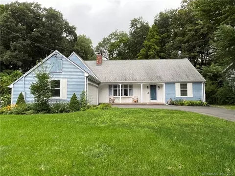 39 Alba Dr, Bristol, CT 06010