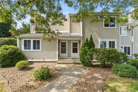60 Old Town Rd #28, Vernon, CT 06066