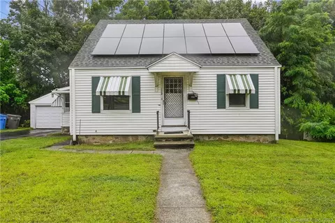 132 S St Ext, Bristol, CT 06010