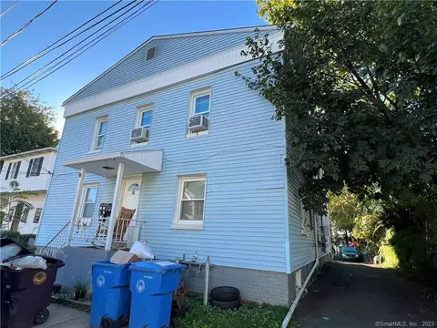 31 Connerton St, New Britain, CT 06051