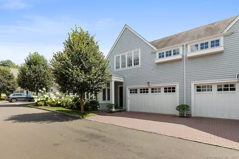 25 Kensett Ln #25, Darien, CT 06820