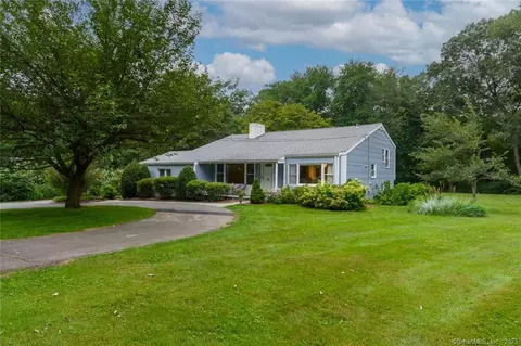 43 Heather Ln, Wilton, CT 06897