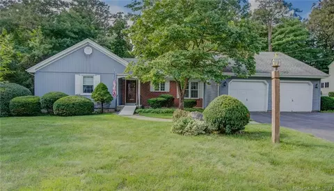 42 Plank Hill Rd, Bristol, CT 06010