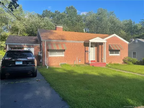 119 Thompson St, Hamden, CT 06514