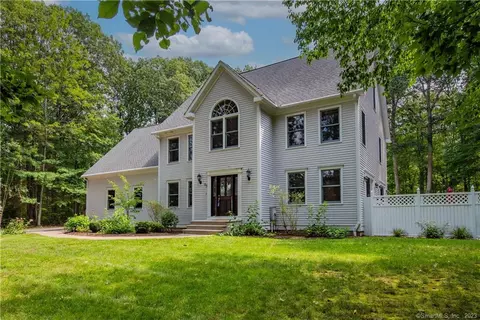 65 Sexton Hollow Rd, Canton, CT 06019