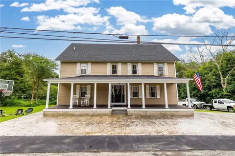 171 Halls Hill Rd, Killingly, CT 06239