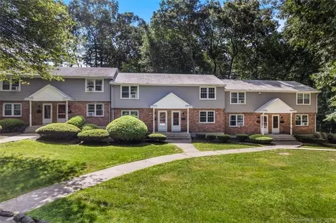 81 E Pattagansett Rd #42, Niantic, CT 06357