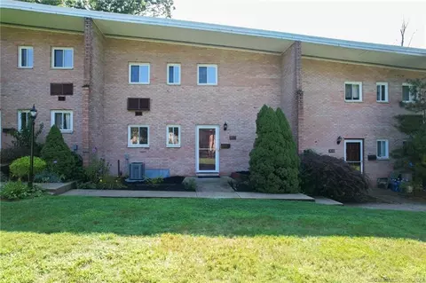 311 S Brooksvale Rd #311, Cheshire, CT 06410