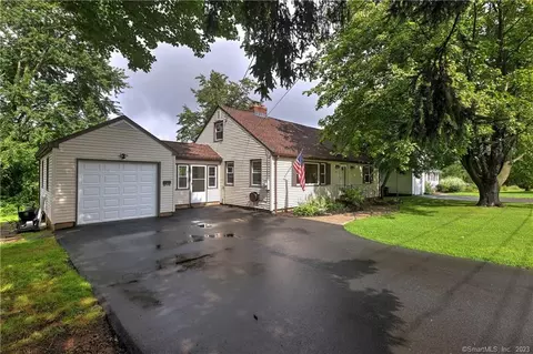 321 Reservoir Rd, New Britain, CT 06052