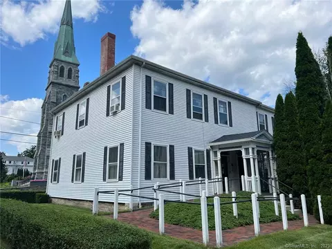 7 Otis St, Norwich, CT 06360