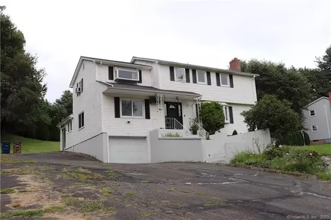54 Meadowlark Rd, Vernon, CT 06066