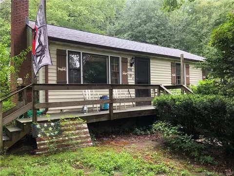 115 Kilmartin Ave, Wolcott, CT 06716