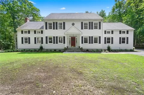 22 Northwood Rd, Madison, CT 06443