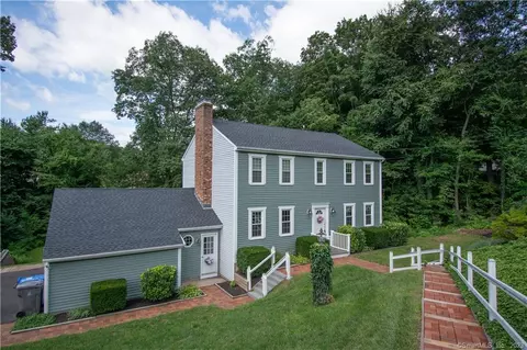 143 Mcintosh Dr, Bristol, CT 06010