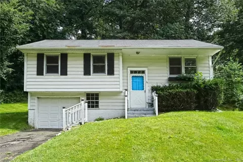 34 Evening Star Dr, Seymour, CT 06483
