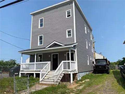 43 Beardsley St, Bridgeport, CT 06607