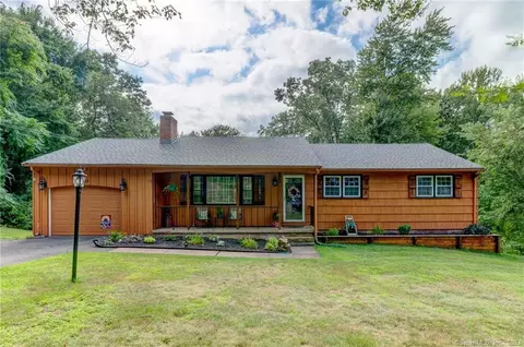105 Evergreen Rd, Vernon, CT 06066