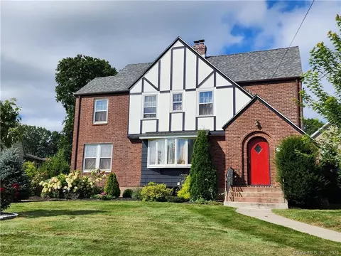 411 Ridge Rd, Wethersfield, CT 06109