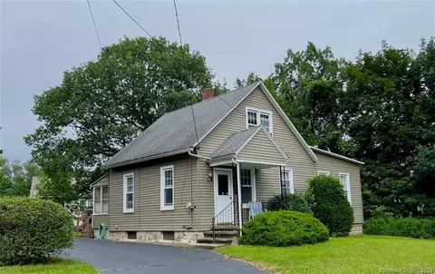 74 Platt St, Stratford, CT 06614