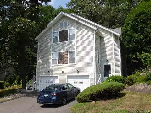 1159 Highland Ave #20B, Waterbury, CT 06708