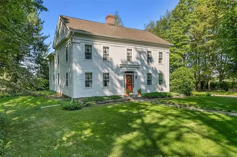 186 E Hebron Tpke, Lebanon, CT 06249