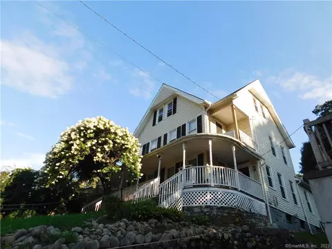 212 Scott St, Naugatuck, CT 06770