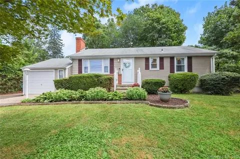 15 Morrell Ave, Milford, CT 06461
