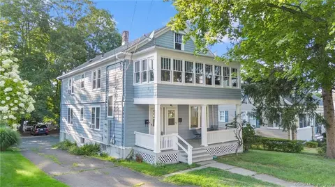 74 Pearl St, Meriden, CT 06450