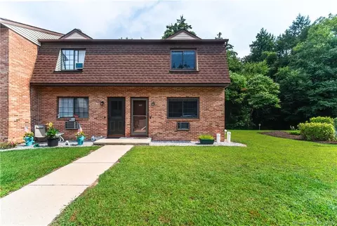 143 Pine Hill Rd #13A, Thomaston, CT 06787
