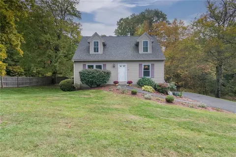 22 Pinecrest Rd, Enfield, CT 06082