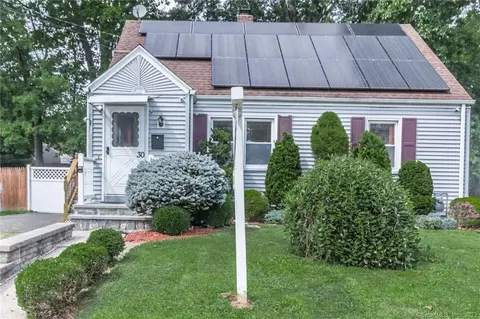 30 Eastwick Rd, New Britain, CT 06053