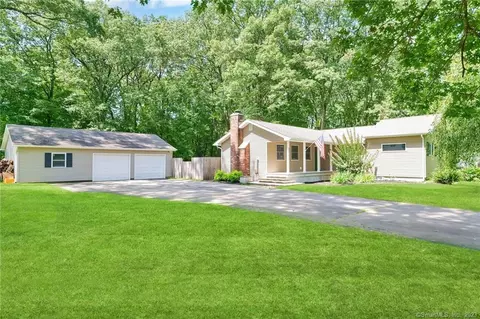 482 Pinney Rd, Somers, CT 06071