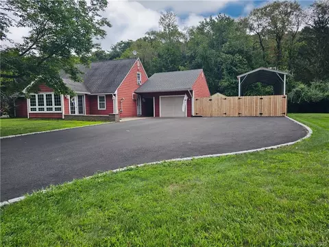 233 Union City Rd, Naugatuck, CT 06770